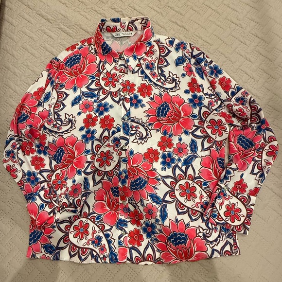 Zara Tops - Zara Multicolor Floral Shirt